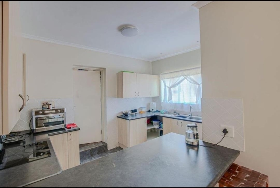 5 Bedroom Property for Sale in Overbaakens Eastern Cape